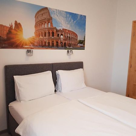 セゲド Matyas Panzio Bed & Breakfast エクステリア 写真