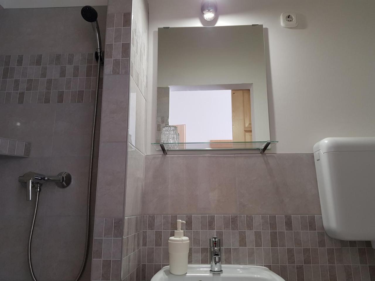 セゲド Matyas Panzio Bed & Breakfast エクステリア 写真